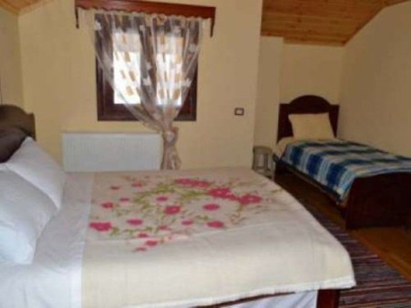 Hotel Pashuta Voskopojë Zewnętrze zdjęcie